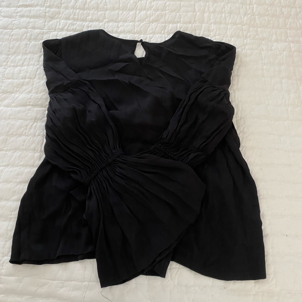 Club monoco bell sleeve shirt